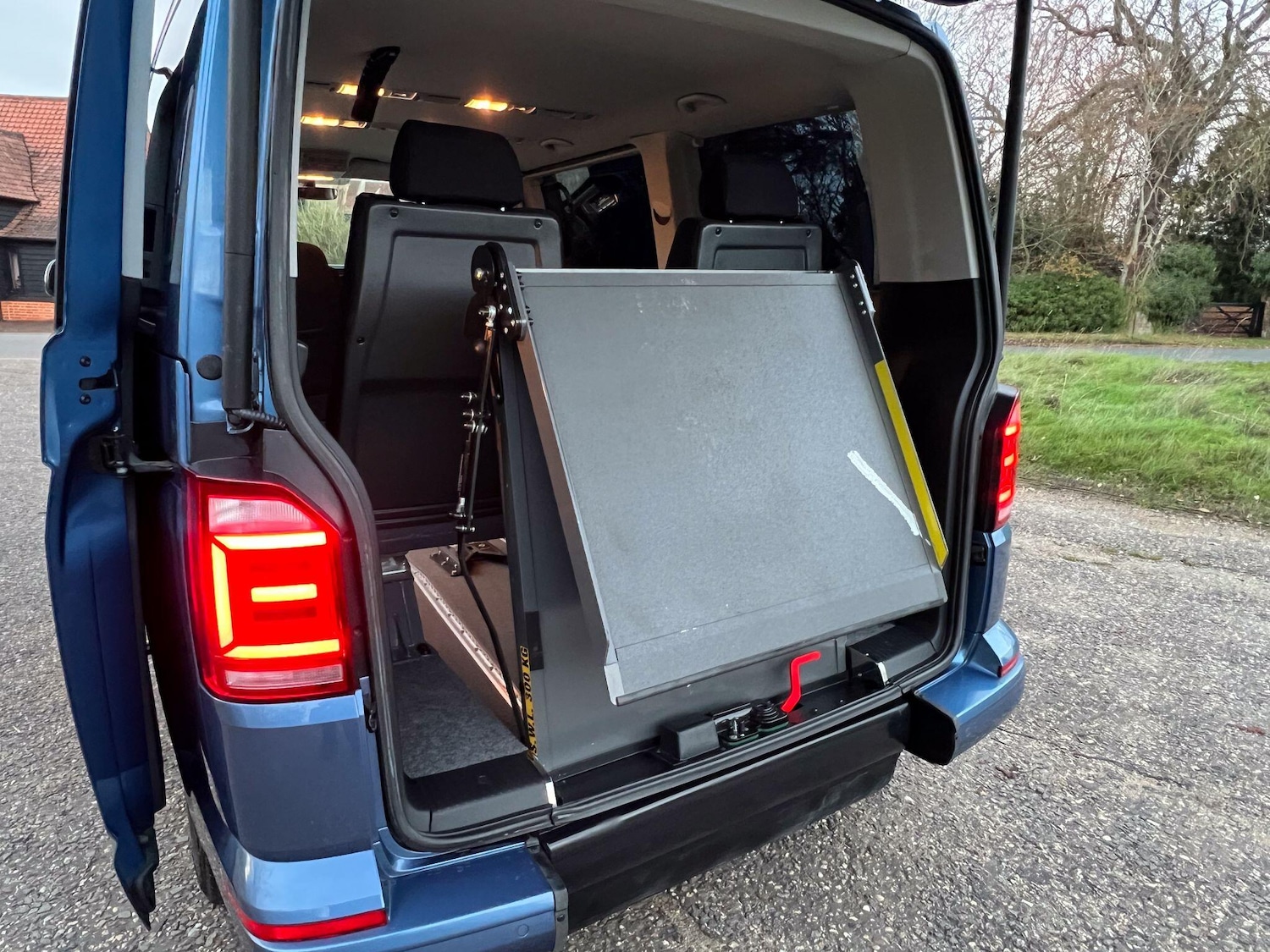 Used Volkswagen Transporter Shuttle 2018 for sale - 76613006: Photo 29