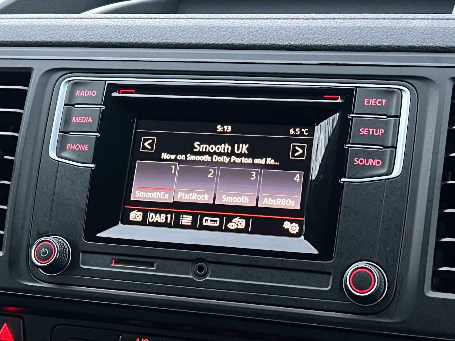 Used Volkswagen Transporter Shuttle 2018 for sale - 76613006: Photo 32