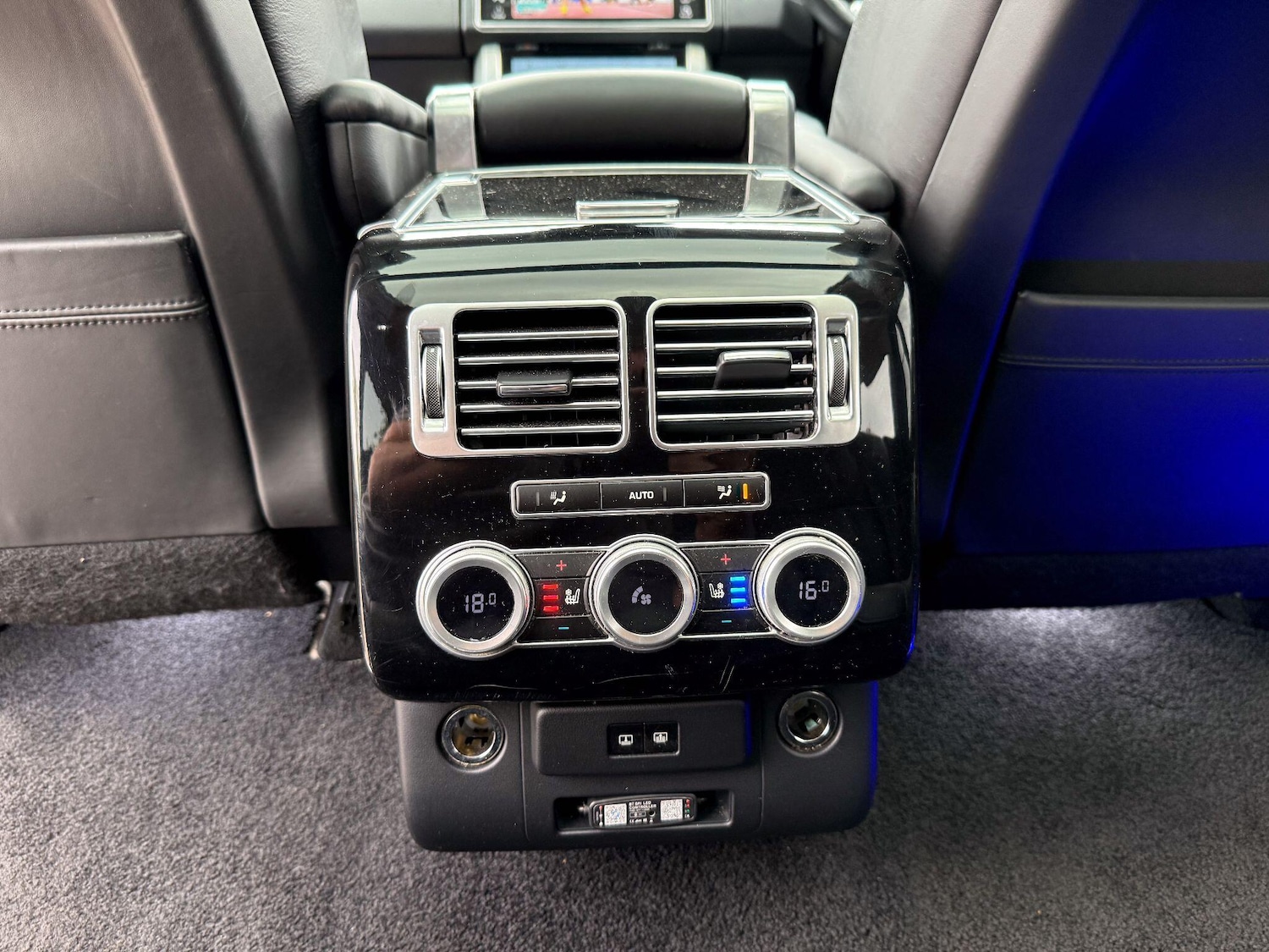 Used Land Rover Range Rover 2014 for sale - 76002466: Photo 16