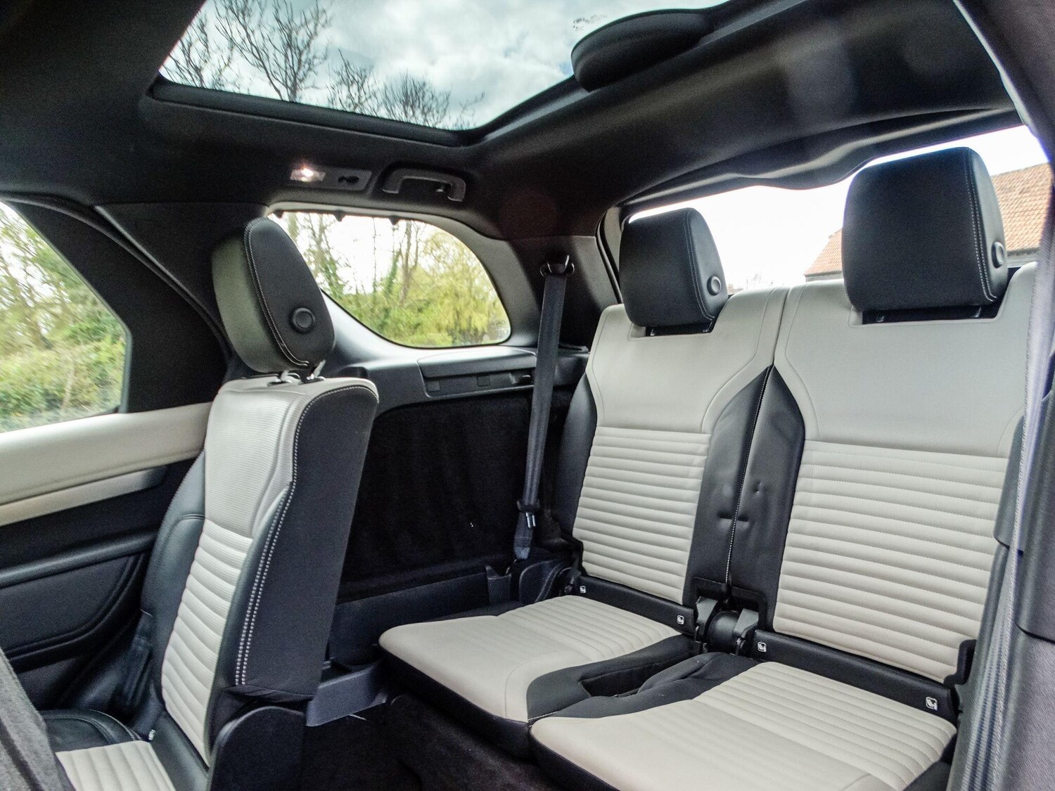 Used Land Rover Discovery for sale - 78115988: Photo 15