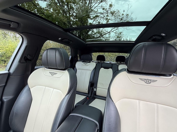 Used Bentley Bentayga 2017 for sale - 76227740: Photo 16