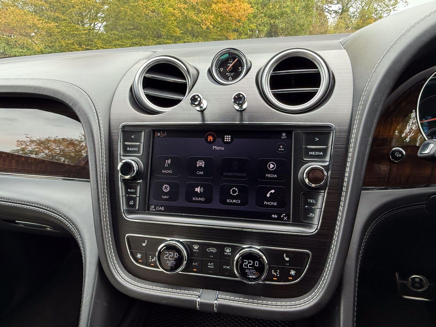 Used Bentley Bentayga 2017 for sale - 76227740: Photo 22