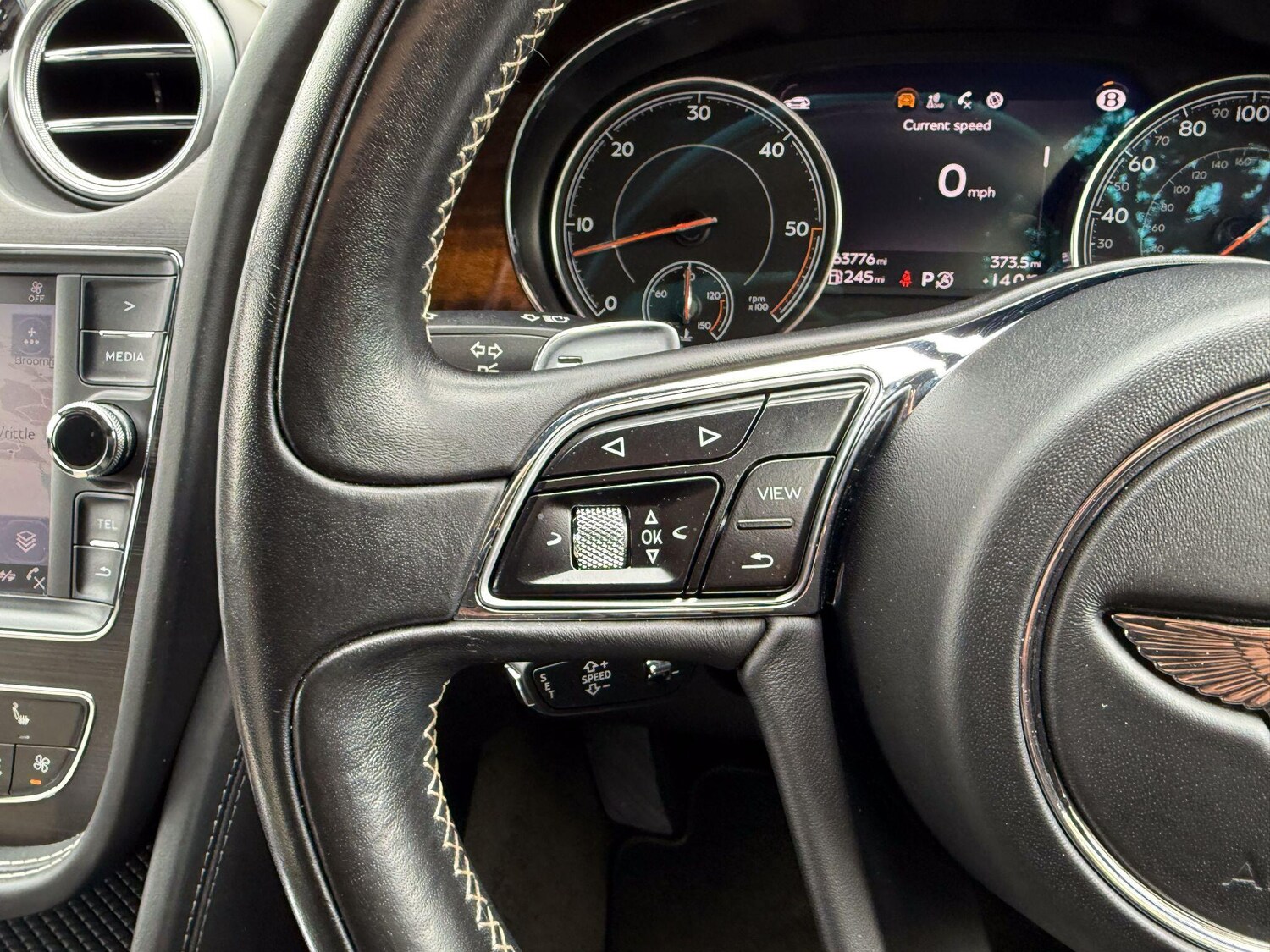 Used Bentley Bentayga 2017 for sale - 76227740: Photo 28