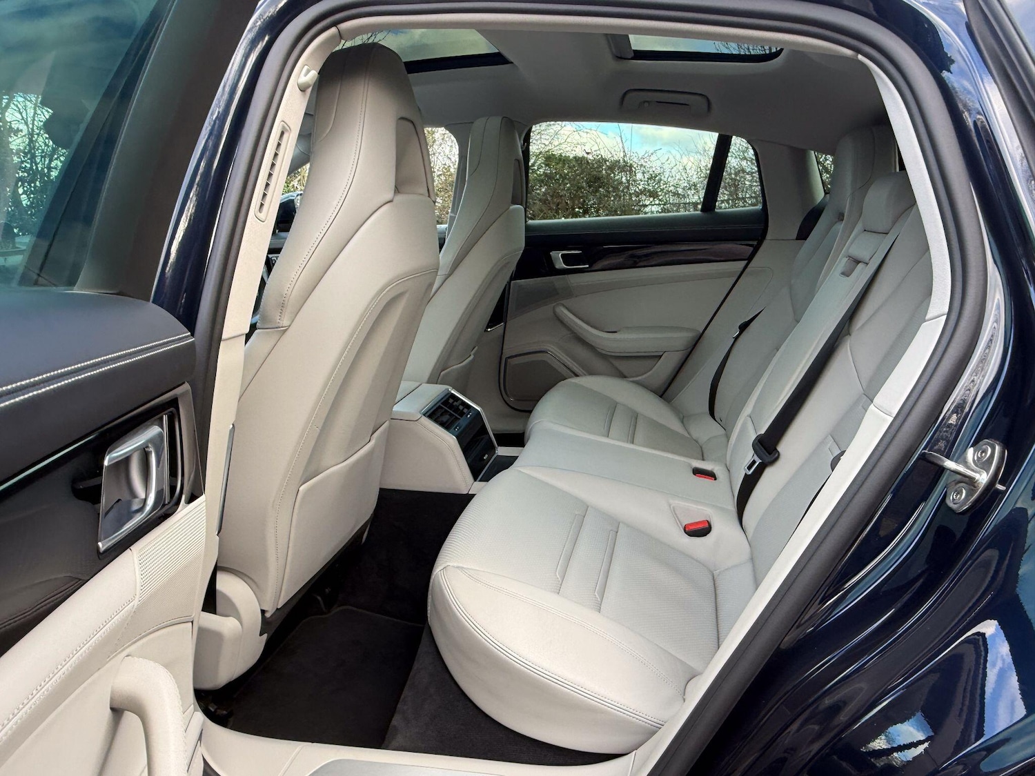 Used Porsche Panamera 2019 for sale - 77267895: Photo 15