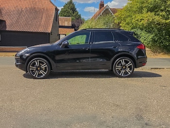 Used Porsche Cayenne 2013 for sale - 79317174: Photo