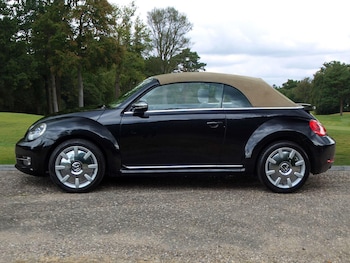 Used Volkswagen Beetle 2015 for sale - 78517535: Photo