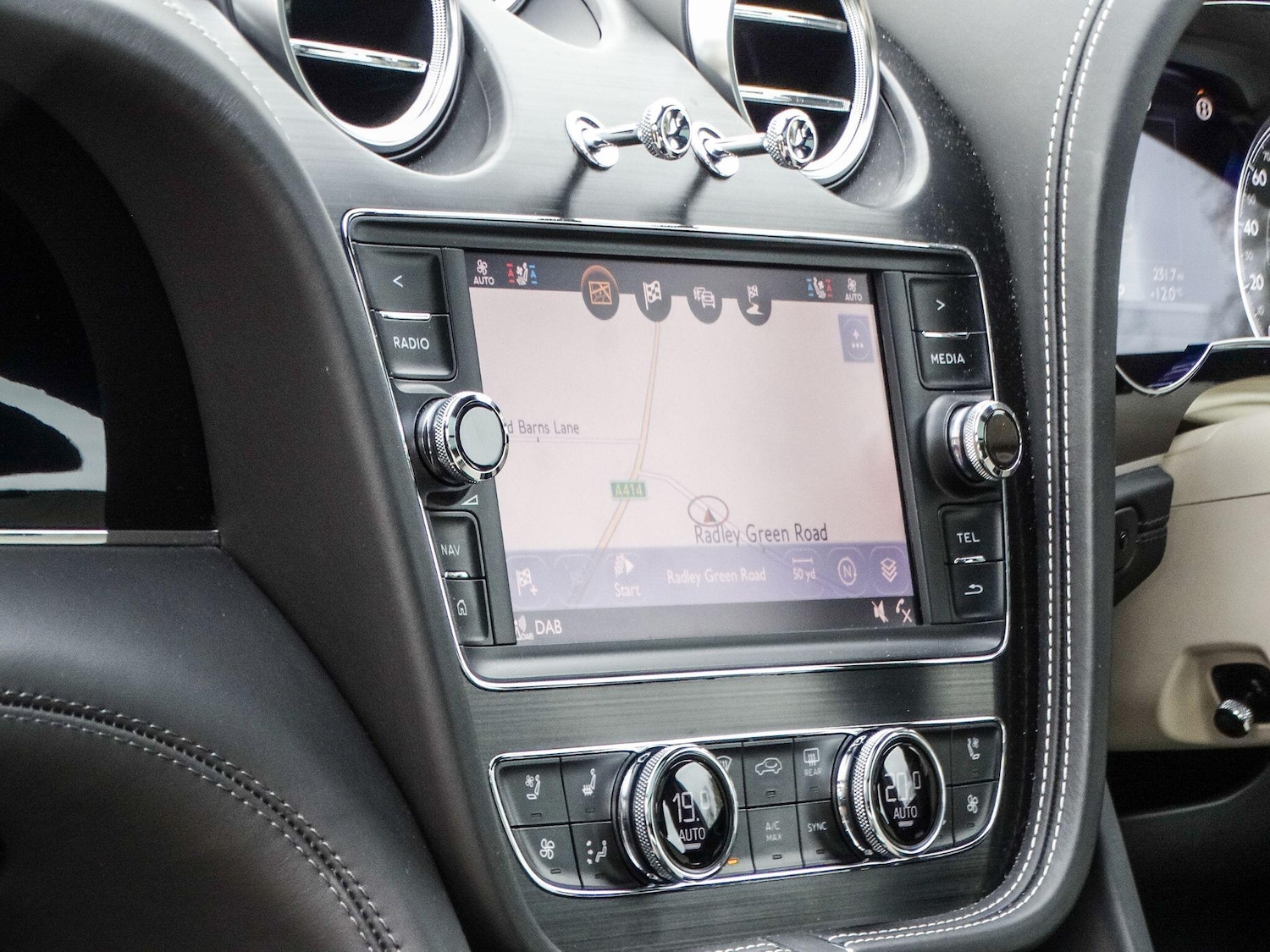 Used Bentley Bentayga 2019 for sale - 78020052: Photo 18