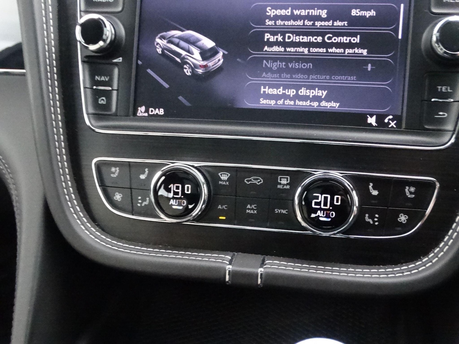 Used Bentley Bentayga 2019 for sale - 78020052: Photo 29