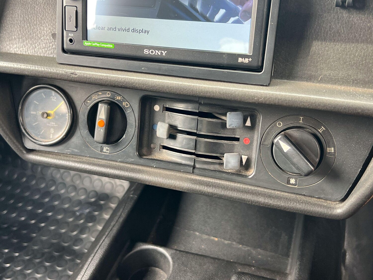 Vehicle 21