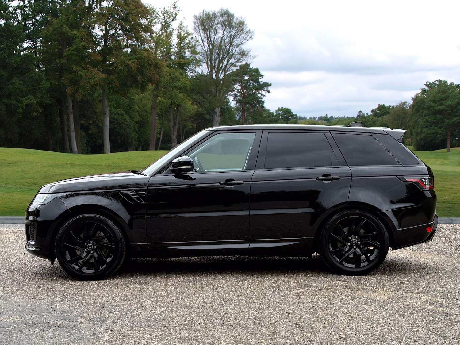 Used Land Rover Range Rover Sport 2020 for sale - 76094459: Photo 2