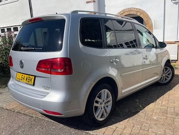 Used Volkswagen Touran 2014 for sale - 79318220: Photo