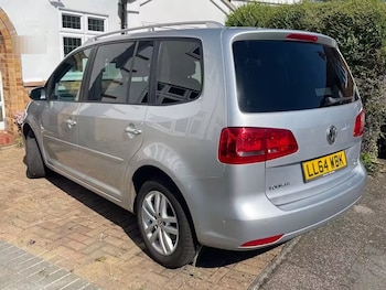 Used Volkswagen Touran 2014 for sale - 79318220: Photo