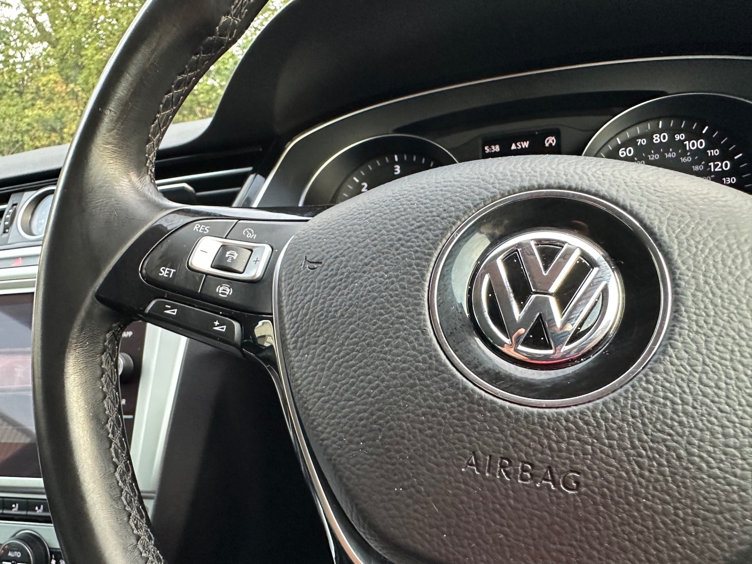 Used Volkswagen Passat 2018 for sale - 76656497: Photo 47