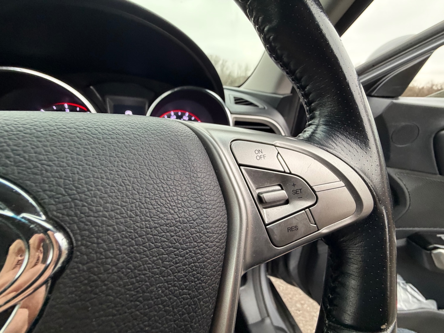 Used Ssangyong Tivoli 2015 for sale - 77350217: Photo 25