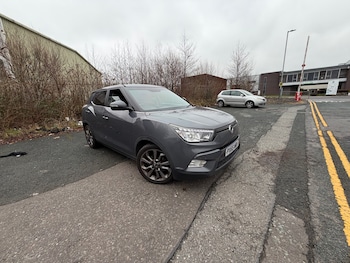 Used Ssangyong Tivoli 2015 for sale - 77350217: Photo