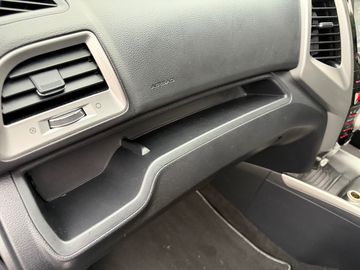 Used Ssangyong Tivoli 2015 for sale - 77350217: Photo 34