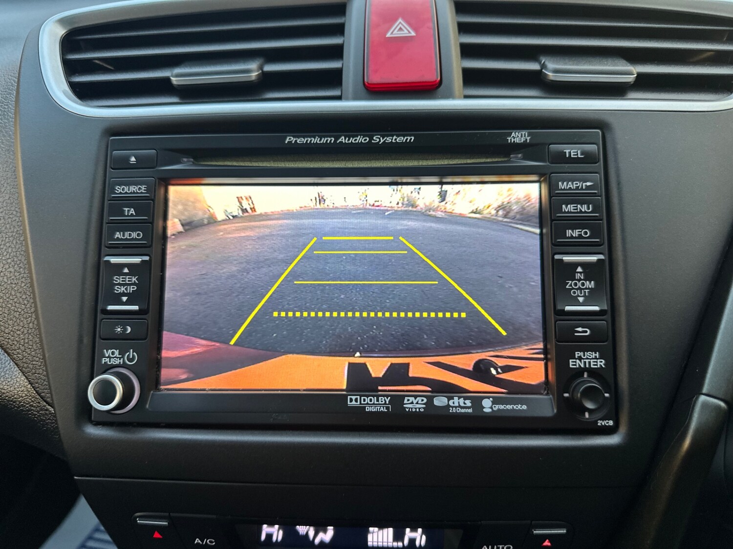 Used Honda Civic 2014 for sale - 76656515: Photo 36