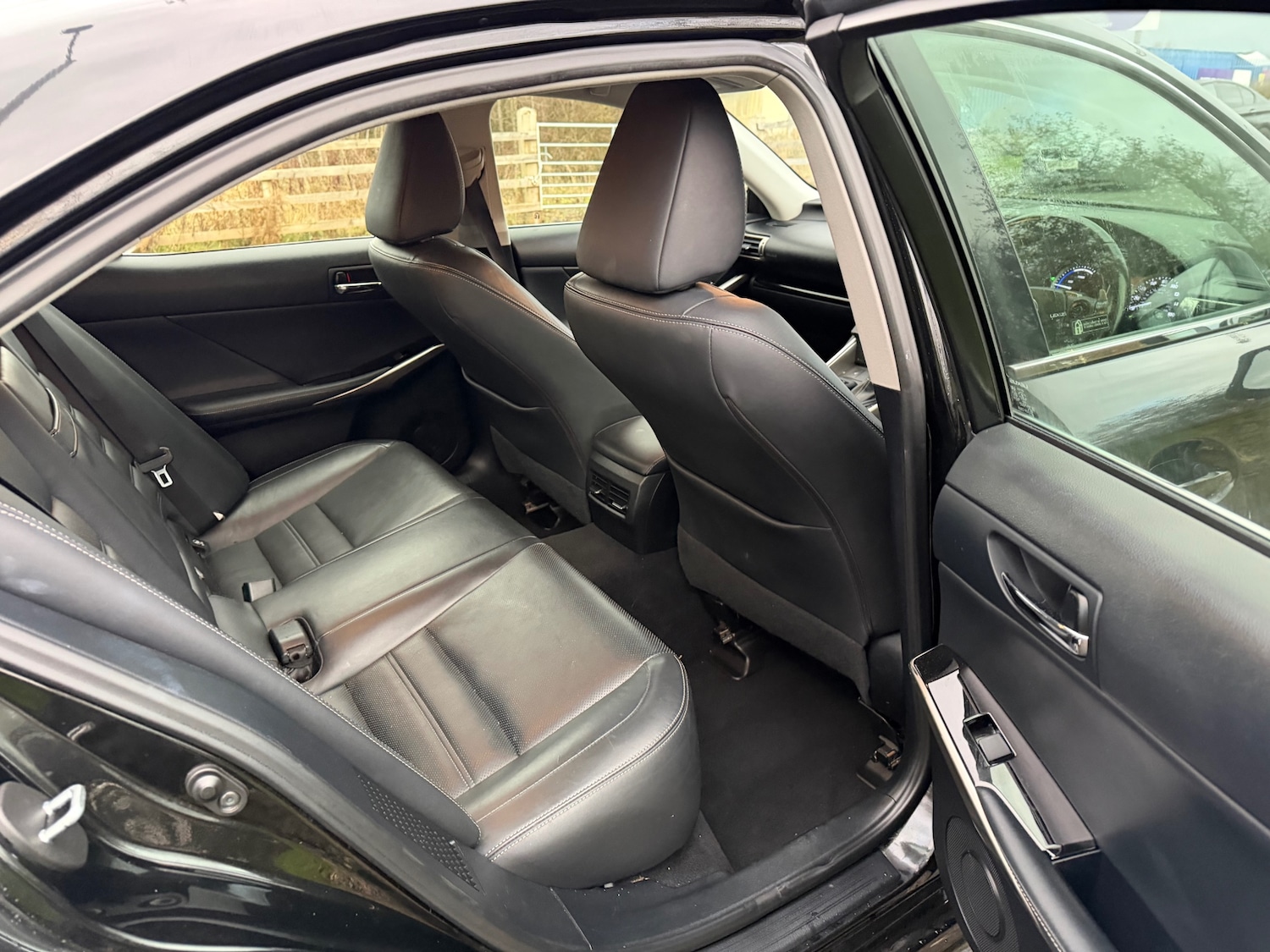 Used Lexus IS 2016 for sale - 76684422: Photo 10