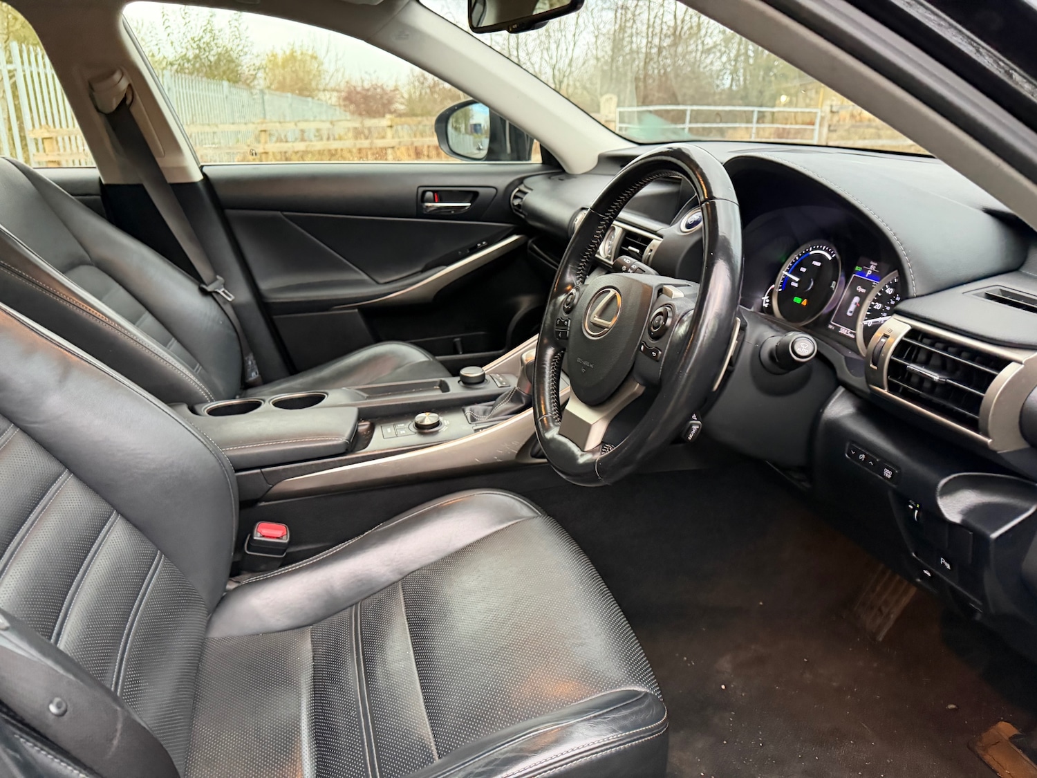 Used Lexus IS 2016 for sale - 76684422: Photo 13