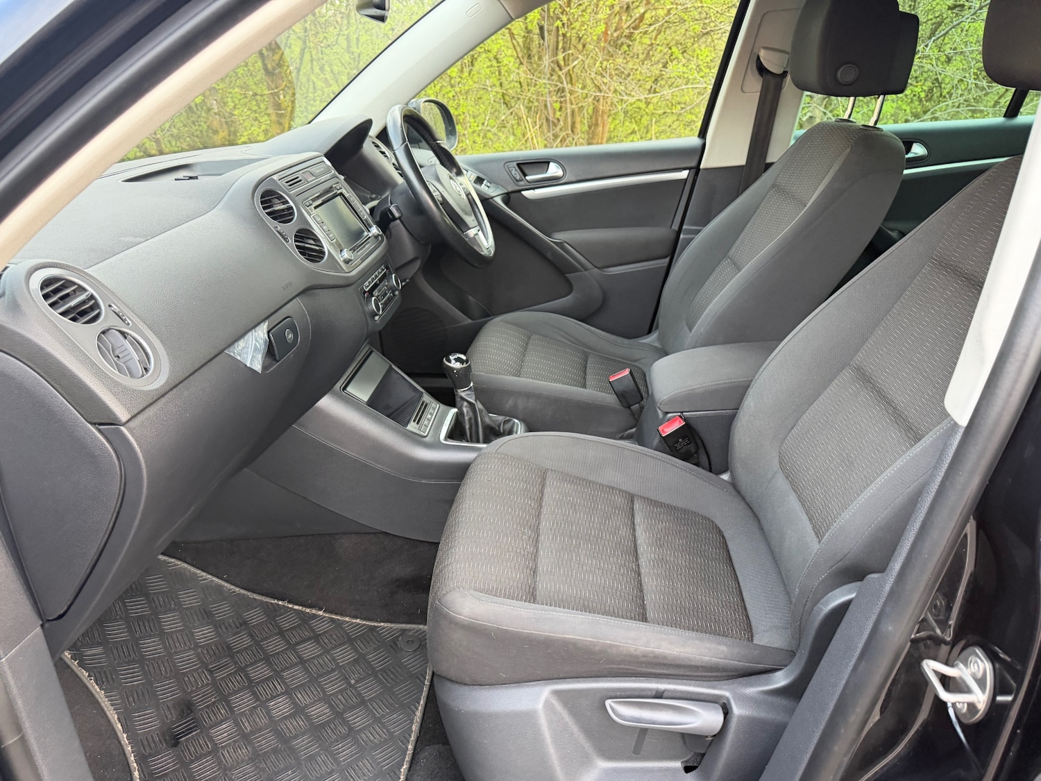 Used Volkswagen Tiguan 2012 for sale - 77357488: Photo 10