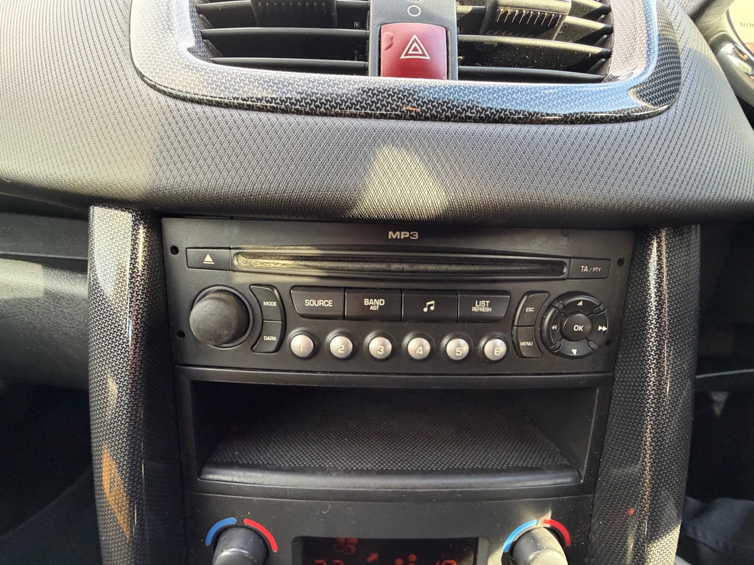 Used Peugeot 207 2007 for sale - 76682071: Photo 17