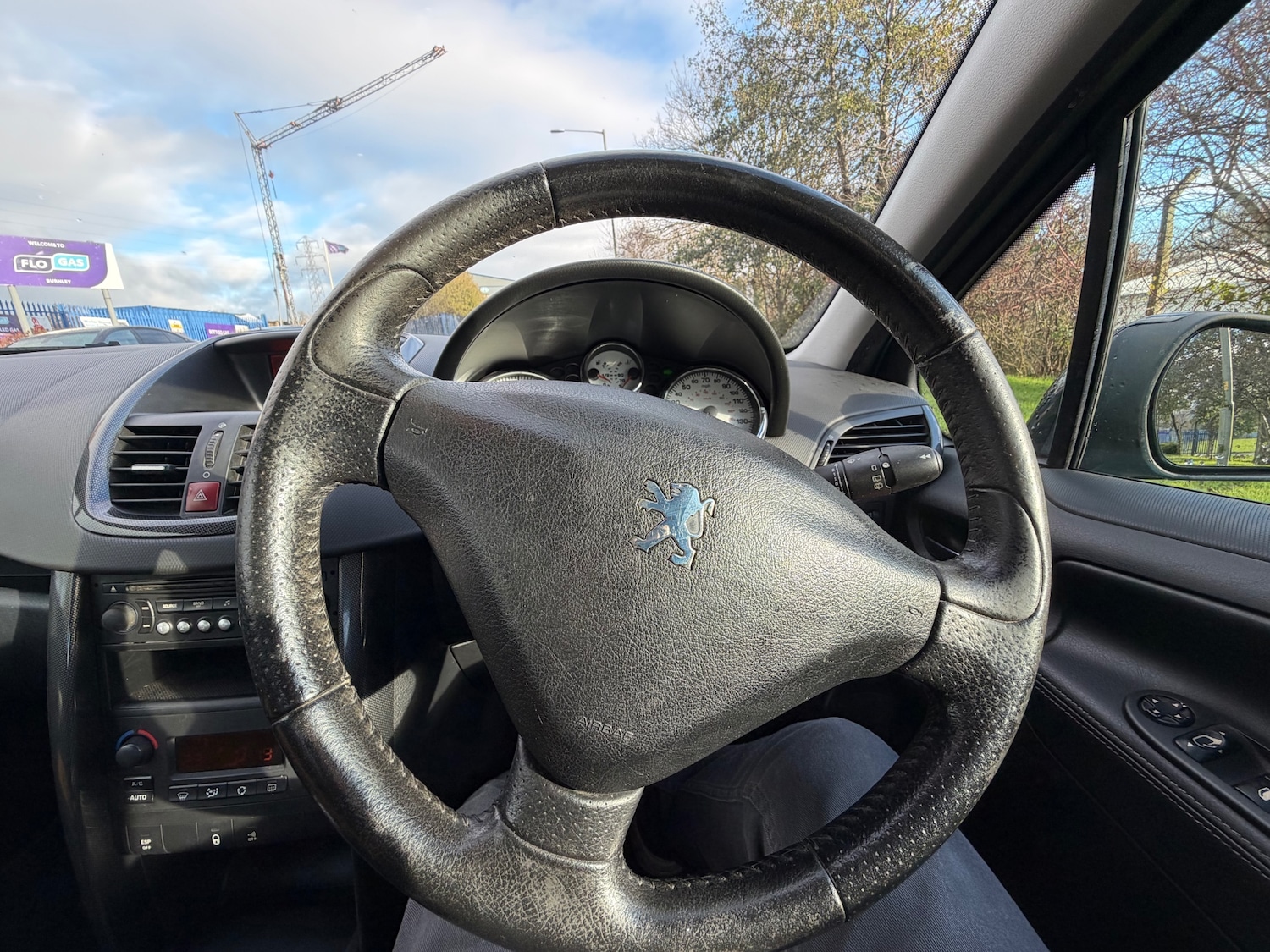 Used Peugeot 207 2007 for sale - 76682071: Photo 18