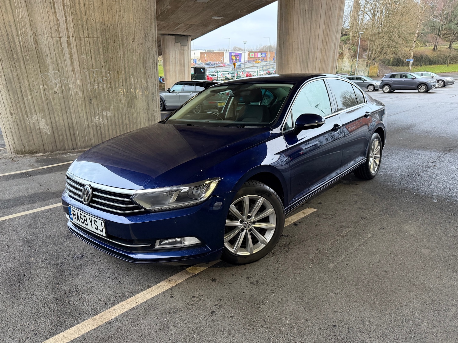 Used Volkswagen Passat 2019 for sale - 77350223: Photo 2