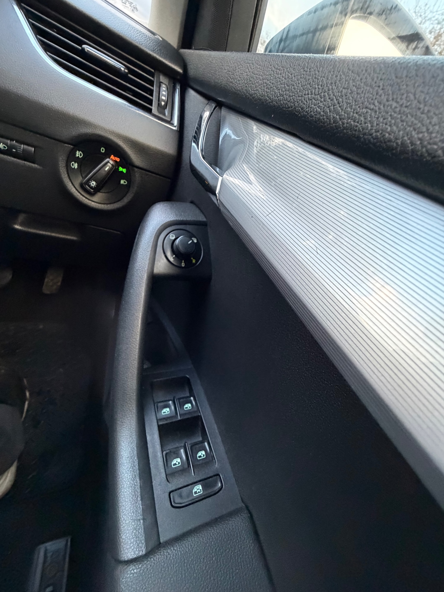 Used Skoda Octavia 2016 for sale - 76684432: Photo 27