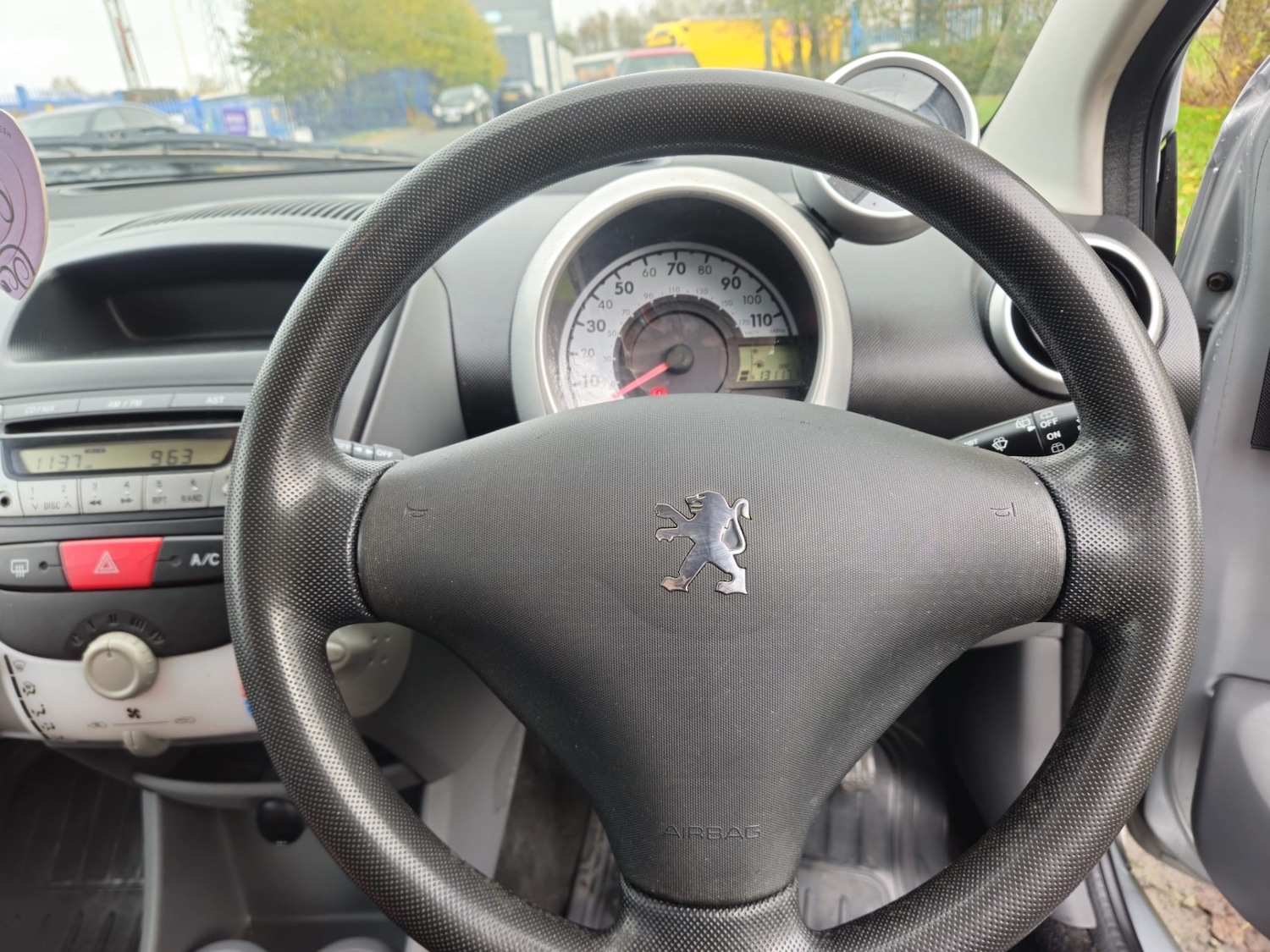 Used Peugeot 107 2008 for sale - 76670730: Photo 11