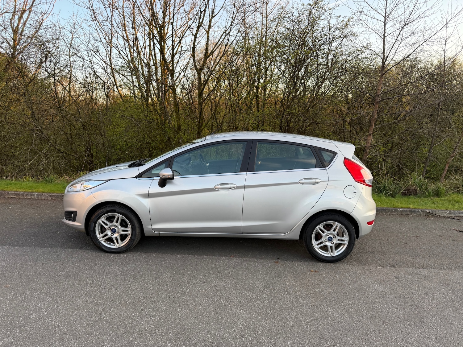 Used Ford Fiesta 2013 for sale - 78145985: Photo 3