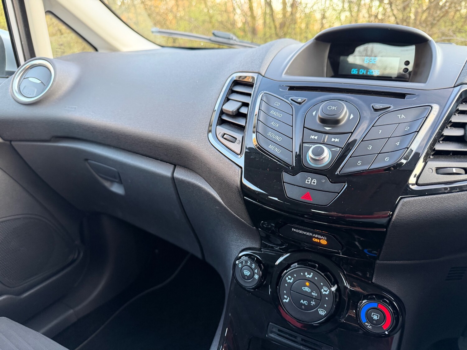 Used Ford Fiesta 2013 for sale - 78145985: Photo 39