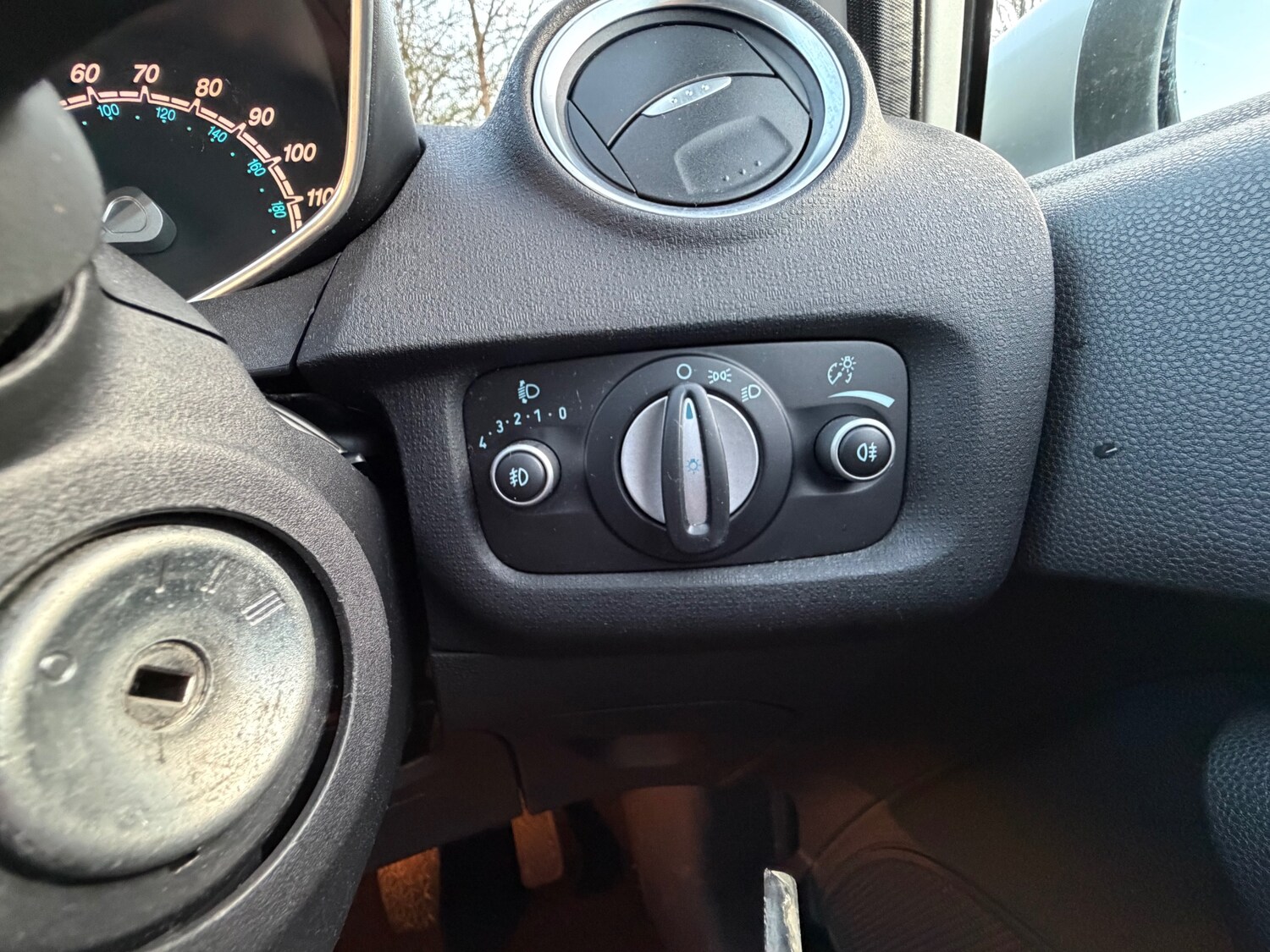 Used Ford Fiesta 2013 for sale - 78145985: Photo 46