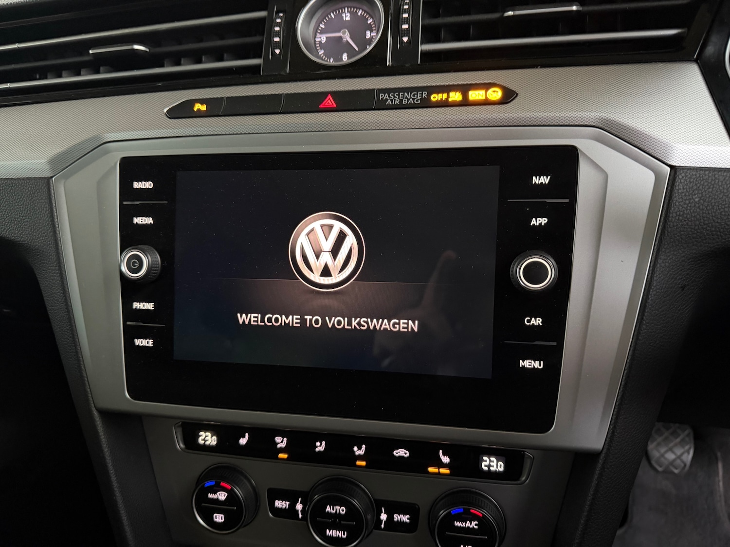 Used Volkswagen Passat 2019 for sale - 77277569: Photo 32