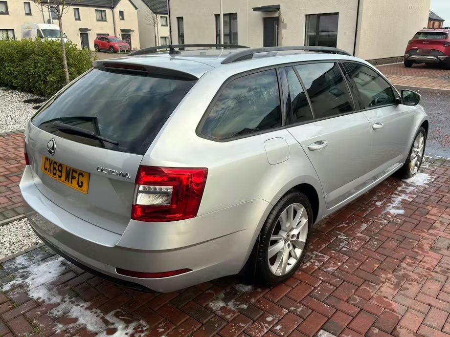 Used Skoda Octavia 2019 for sale - 77052288: Photo 2