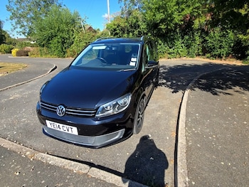 Used Volkswagen Touran 2014 for sale - 79463890: Photo