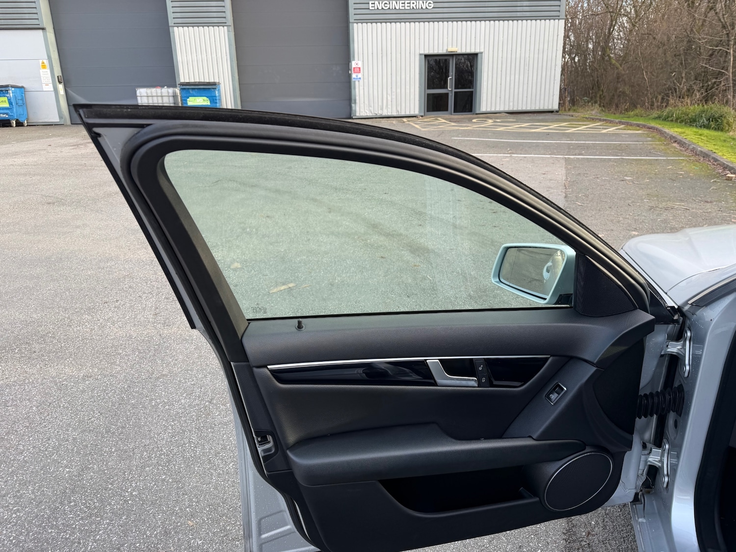 Used Mercedes-Benz C Class 2012 for sale - 77045985: Photo 5