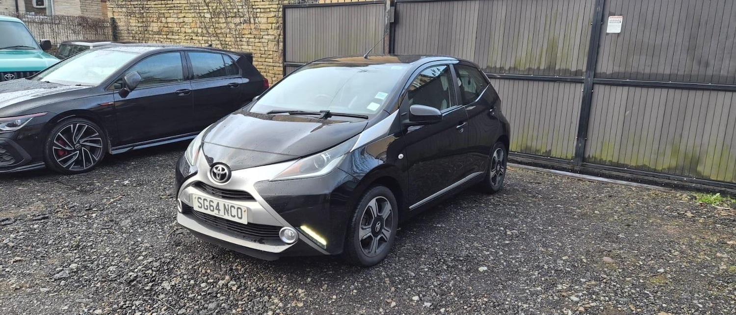 Used Toyota AYGO for sale - 77883347: Photo 2