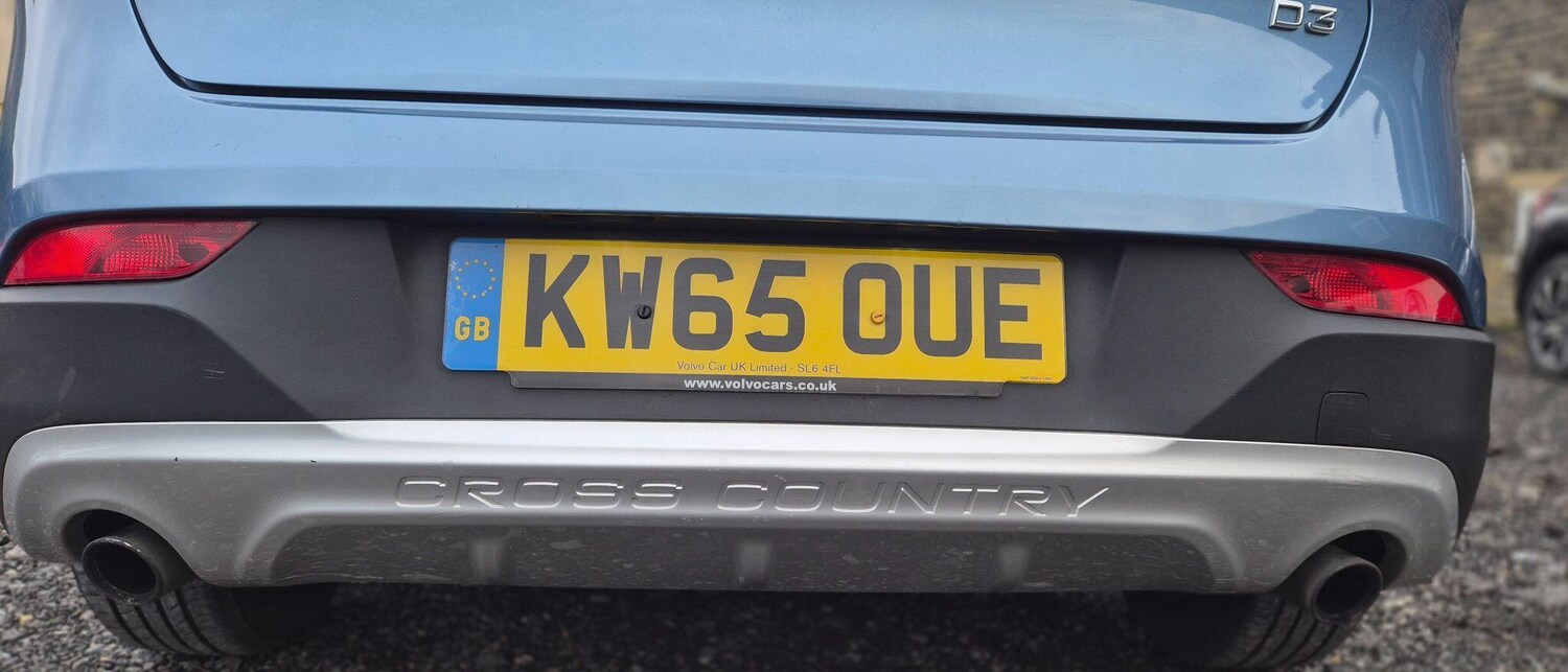 Used Volvo V40 Cross Country 2015 for sale - 76433237: Photo 33