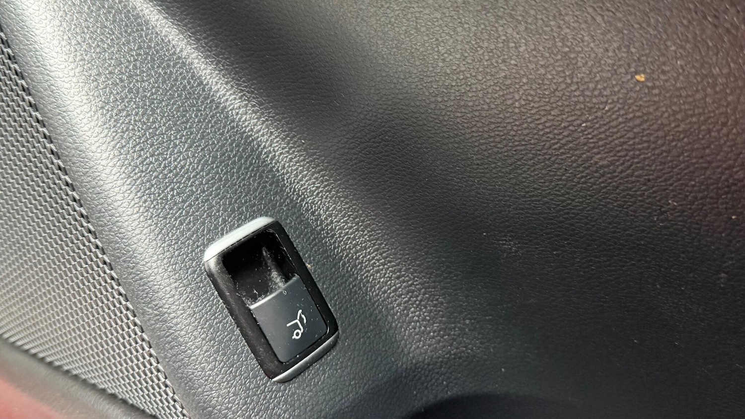 Used Mercedes-Benz GLA 2015 for sale - 77144489: Photo 16