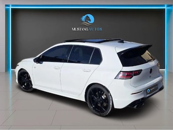 Used Volkswagen Golf 2025 for sale - 78204602: Photo