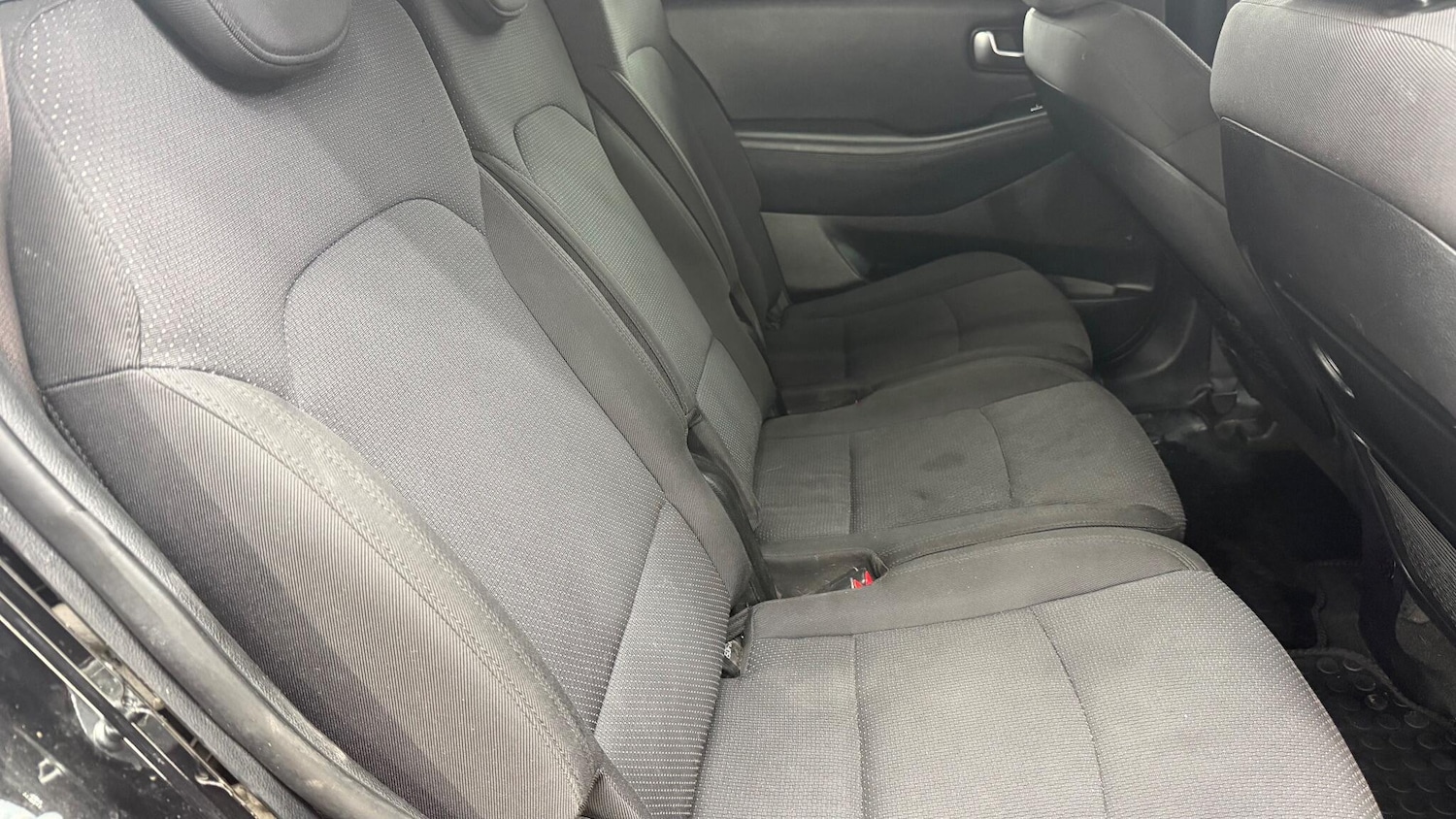 Used Kia Carens 2013 for sale - 77156423: Photo 12