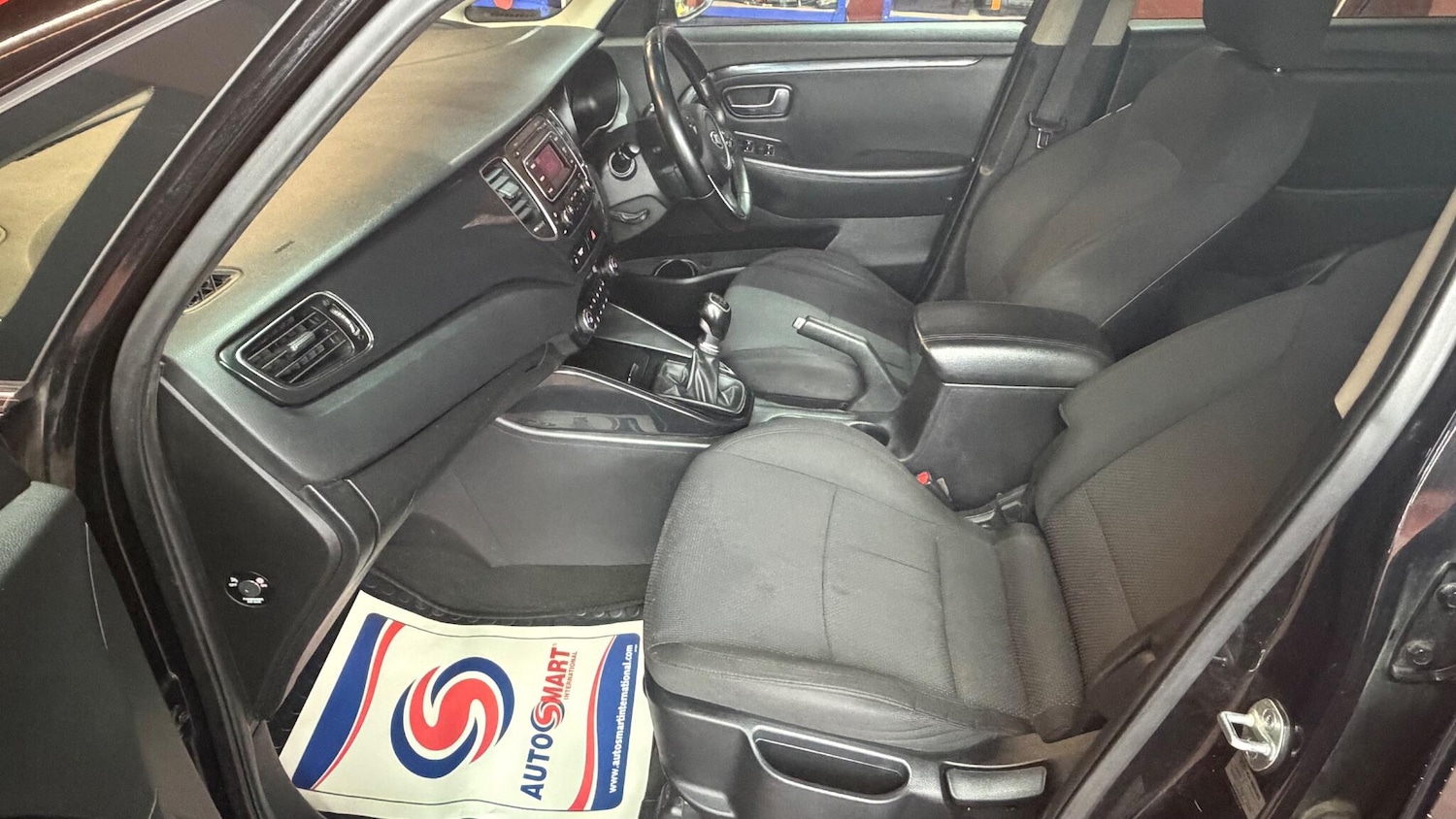 Used Kia Carens 2013 for sale - 77156423: Photo 20