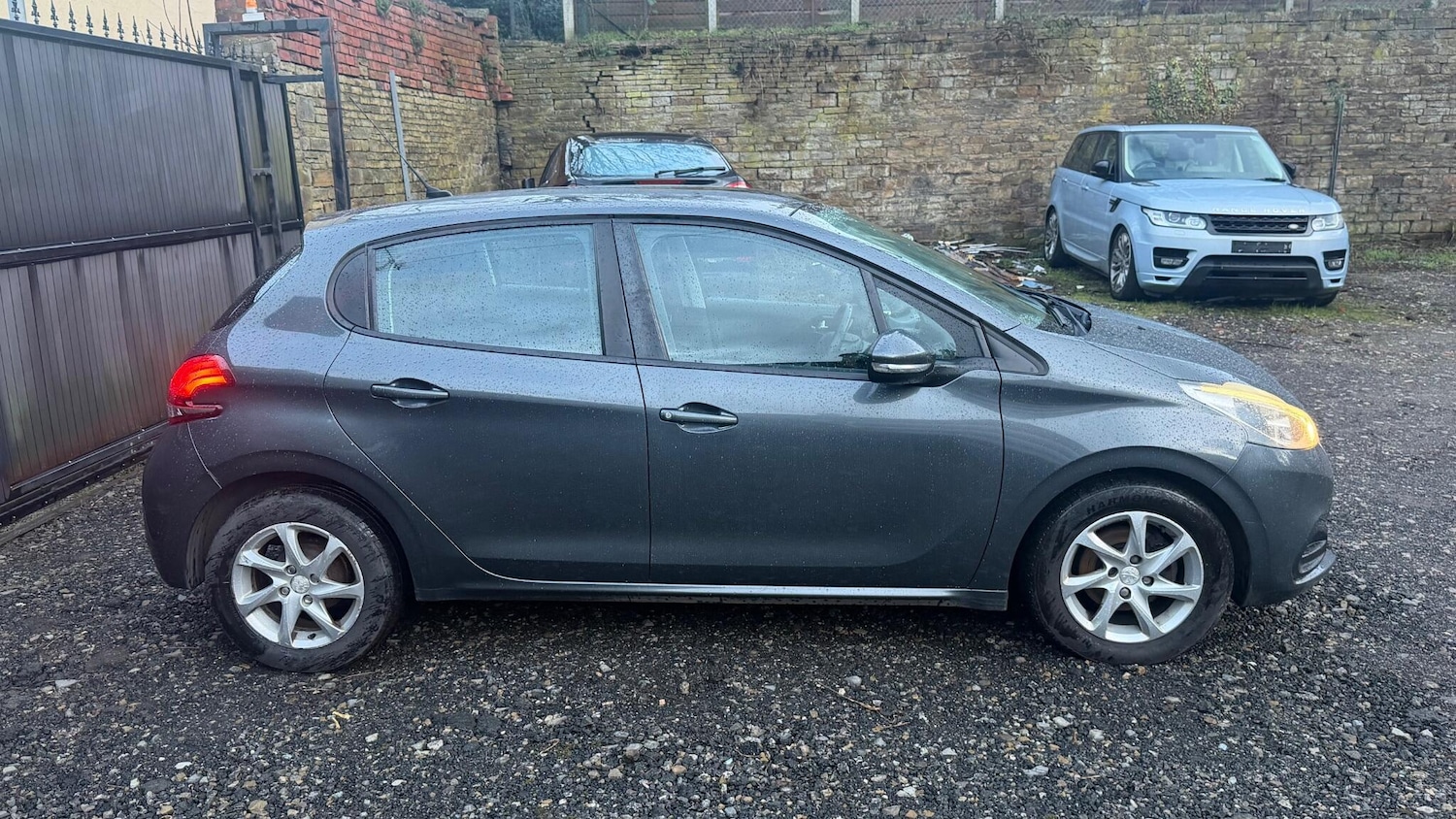 Used Peugeot 208 2015 for sale - 77646644: Photo 6