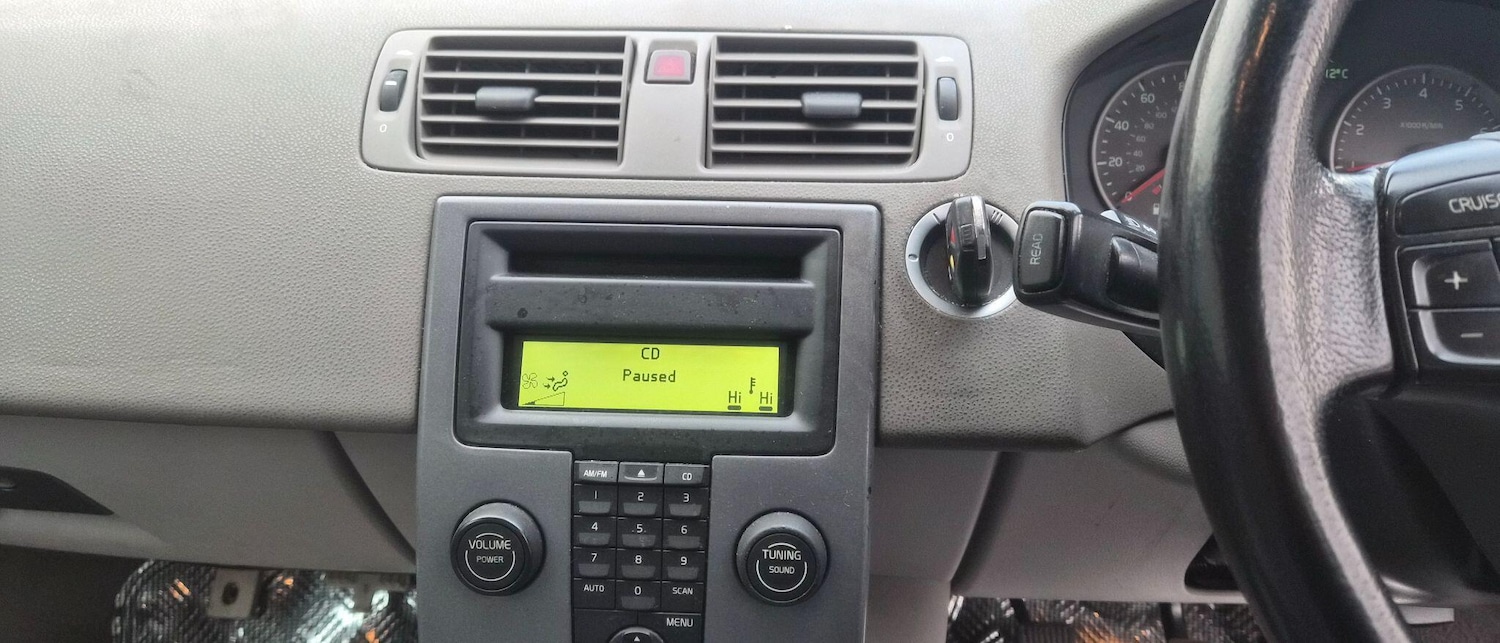 Used Volvo S40 2005 for sale - 76432765: Photo 10