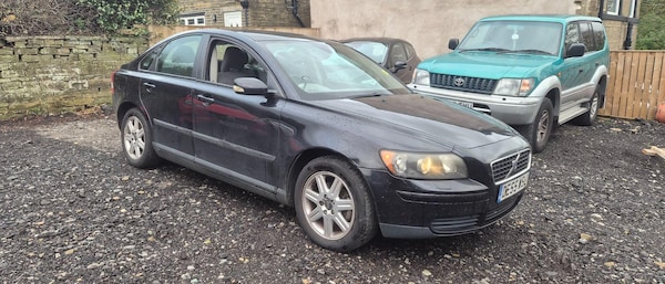 Cheap Volvo S40 (55) - 1.6 S 4dr for sale in Heckmondwike, West Yorkshire