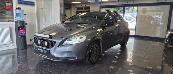 Used Volvo V40 2016 for sale - 75506881: Photo 11