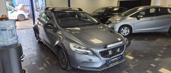 Used Volvo V40 2016 for sale - 75506881: Photo 1