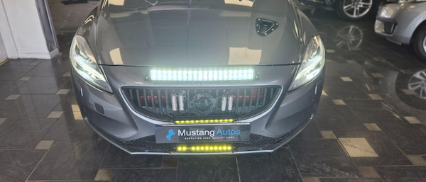 Used Volvo V40 2016 for sale - 75506881: Photo 38