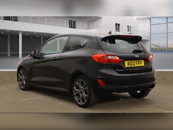 Used Ford Fiesta 2018 for sale - 75492556: Photo