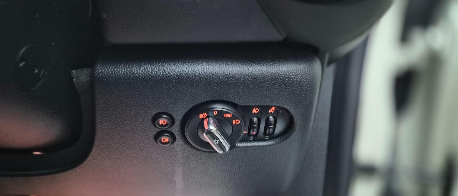 Used MINI Hatch 2019 for sale - 76121273: Photo 24